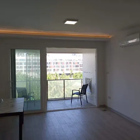 公寓 Courtyard Long